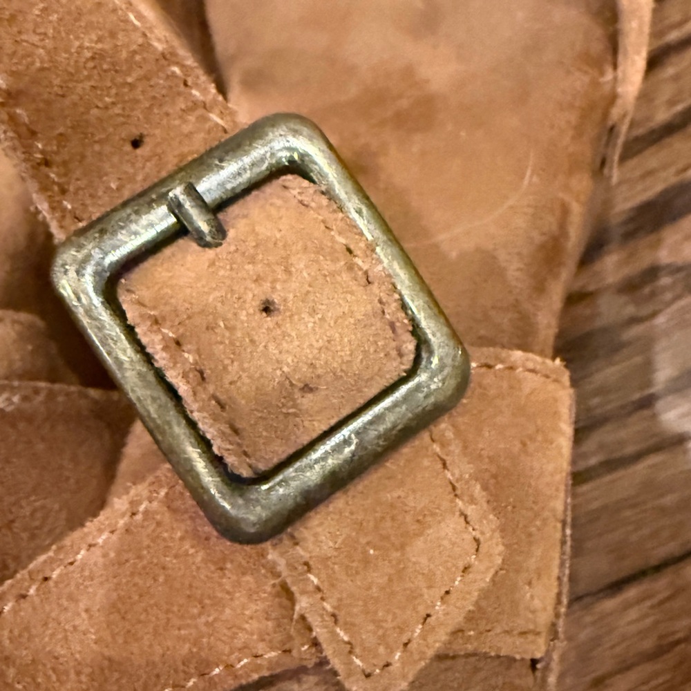 House of Harlow 1960 Tan Suede Platform Clogs with Studs Size 8.5 - Picture 11 of 16